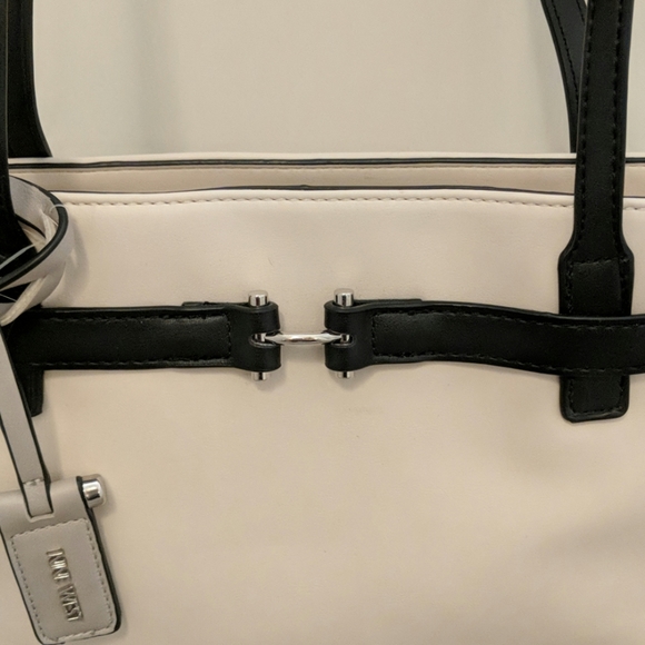 Nine West handbag - Picture 5 of 11
